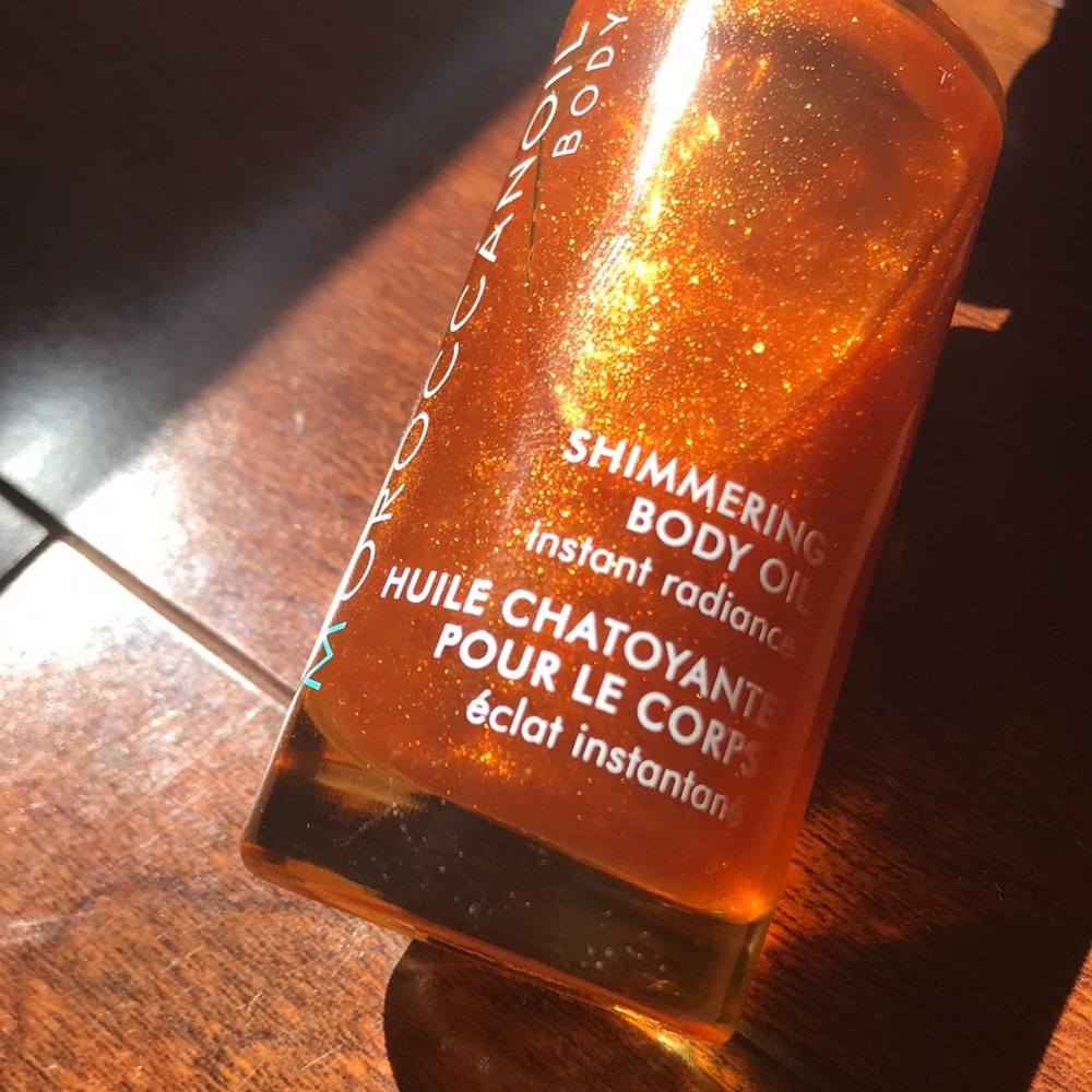 Moroccan shimmering body oil